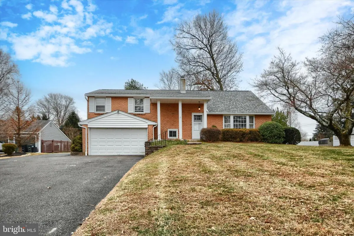 246 Holly Hill Rd, Richboro, PA 18954 - Image #1