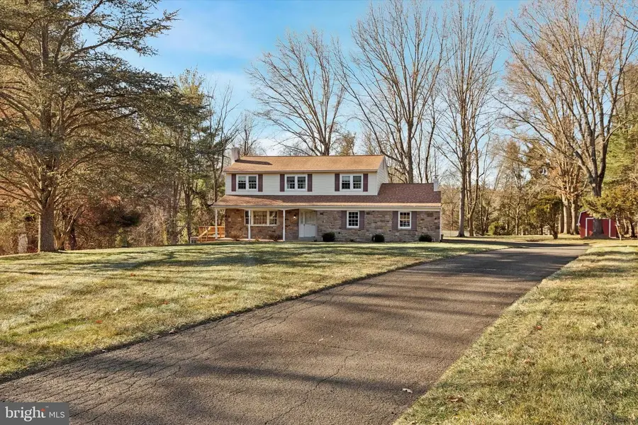 3060 Cloverly Dr, Furlong, PA 18925 - Image #2