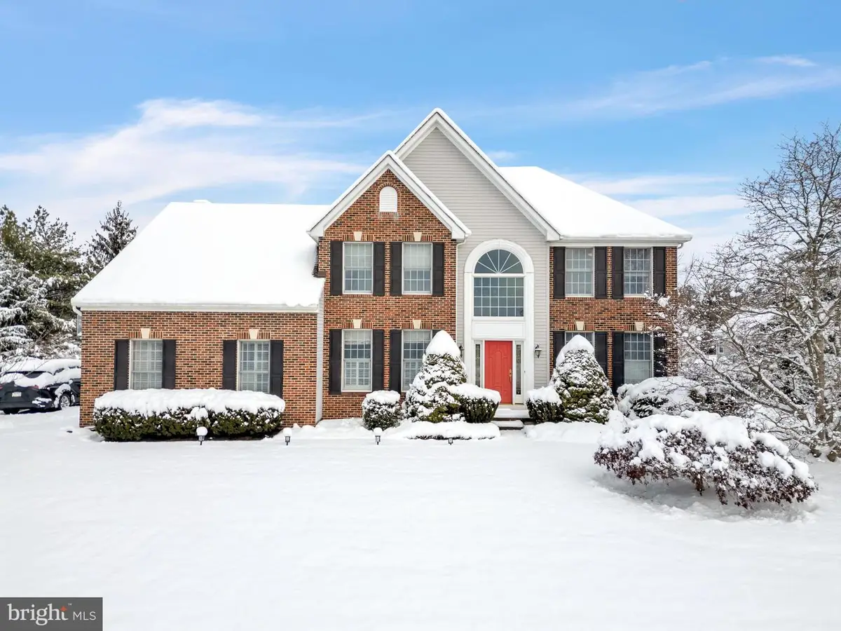 4 Dorchester Ln, Newtown, PA 18940 - Image #1