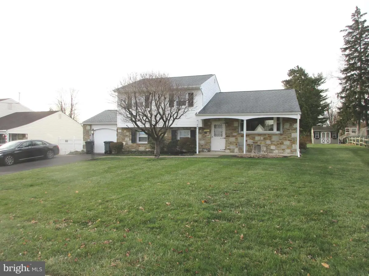 340 Windsor Ave, Southampton, PA 18966 - Image #1