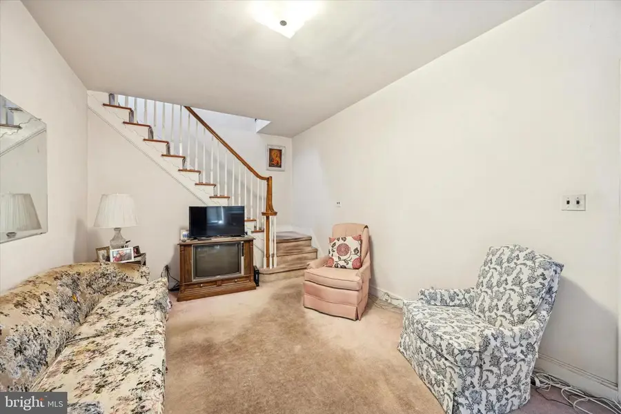 104 Monroe St, Bristol, PA 19007 - Image #3