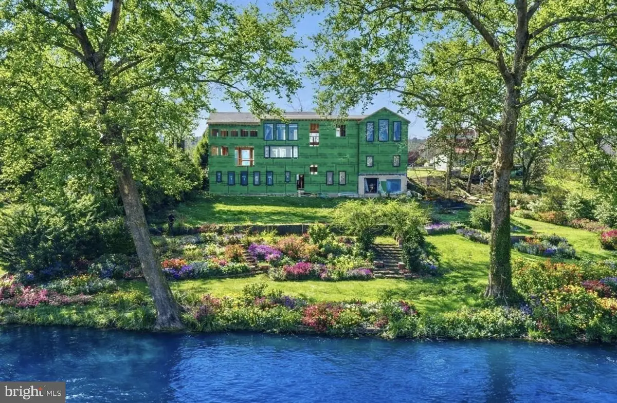 2468 River Rd, New Hope, PA 18938 - #1