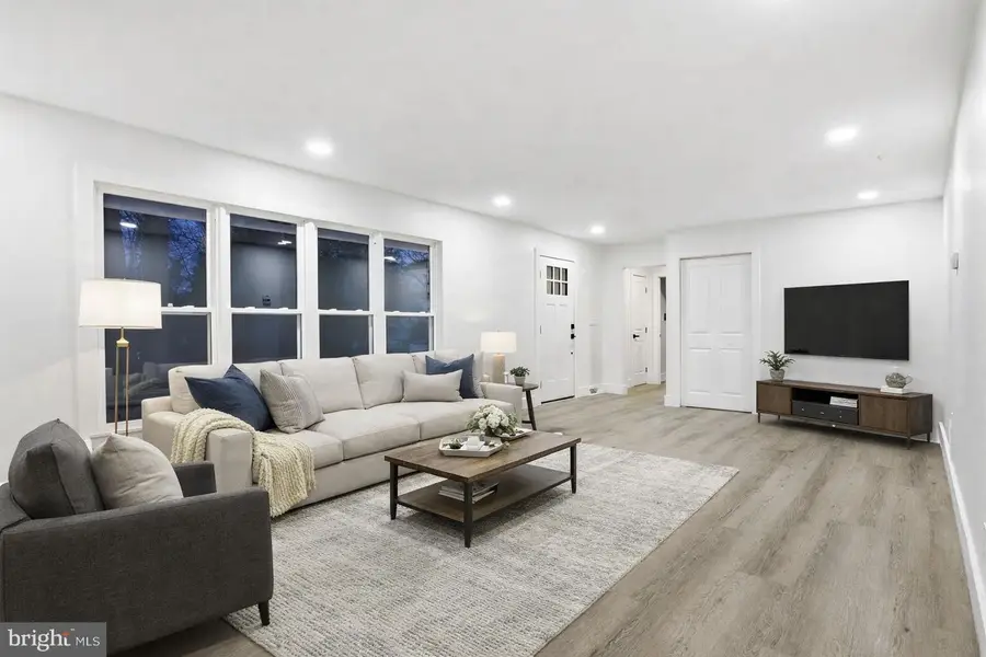 1201 Birch Ave, Yardley, PA 19067 - Image #2