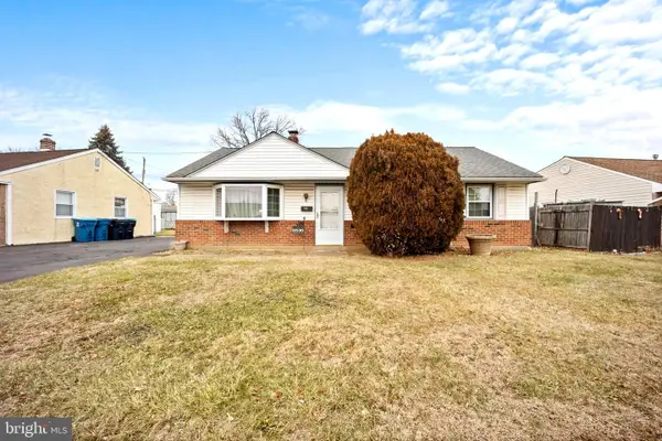 2836 Windsor Dr, BENSALEM, PA 19020