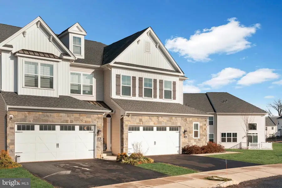 2 Parry Way, Warminster, PA 18974 - Image #2