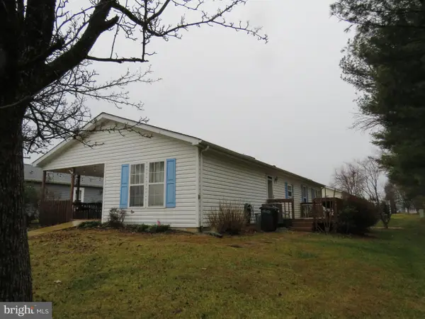 22 Wisteria Ct, NEW HOPE, PA 18938