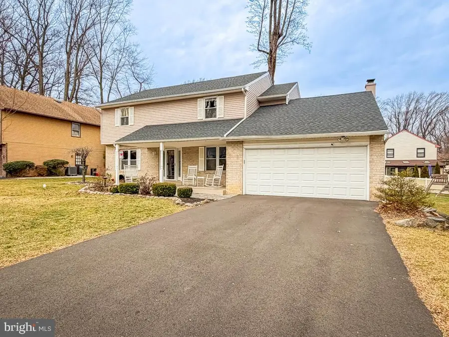 738 Bridgeview Rd, Feasterville Trevose, PA 19053 - Image #3