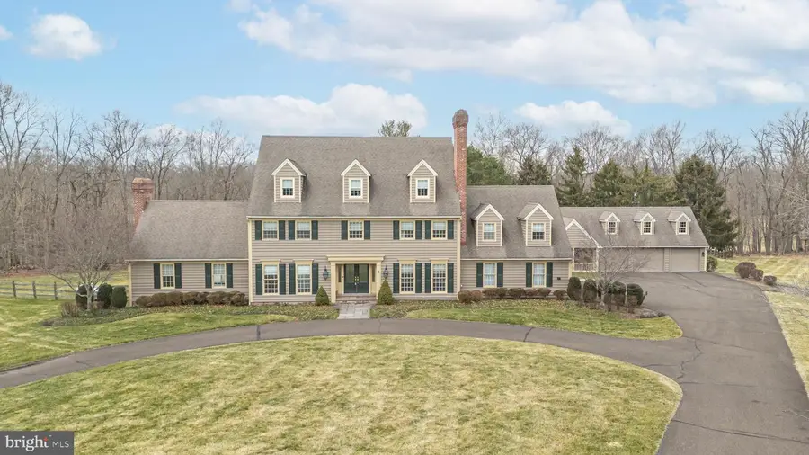 6 Mount View Ct, Newtown, PA 18940 - #2