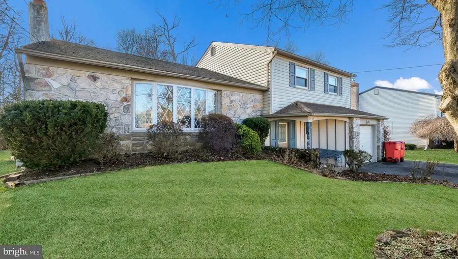 1454 Kingsley Dr, Warminster, PA 18974 - Image #3