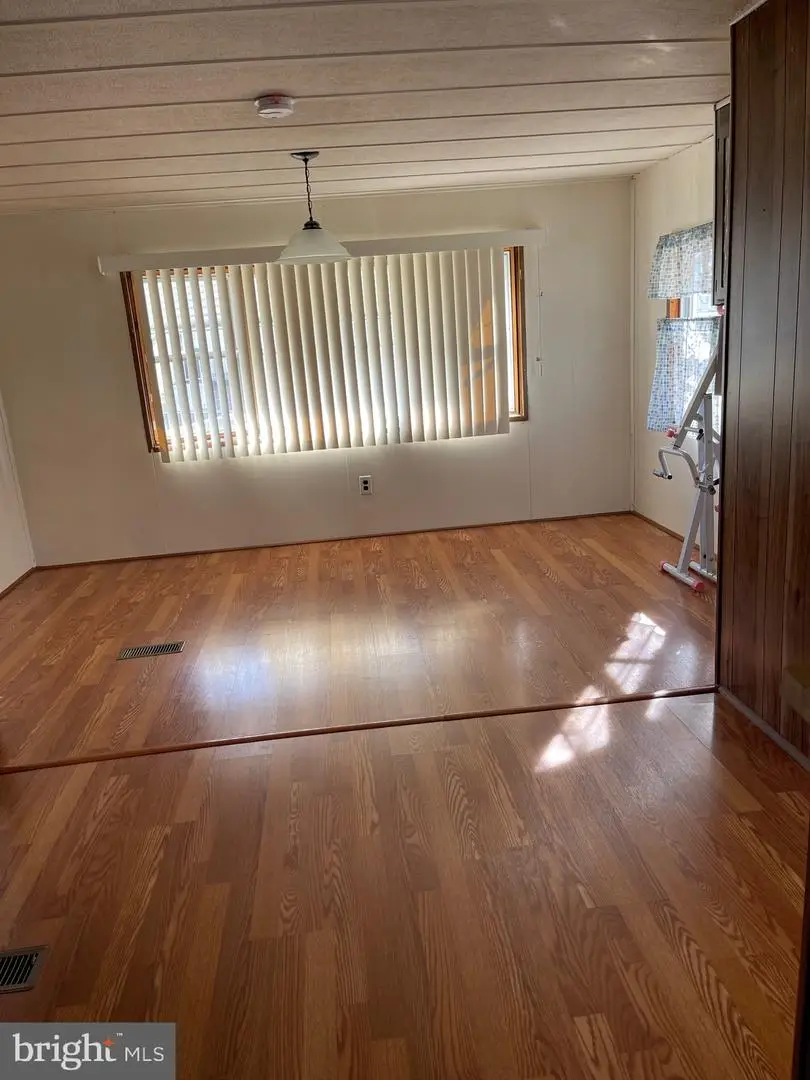 3598 Iris Ave, Feasterville Trevose, PA 19053 - Image #3