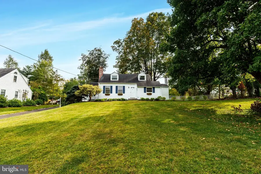 138 Summit Ave, Langhorne, PA 19047 - Image #2