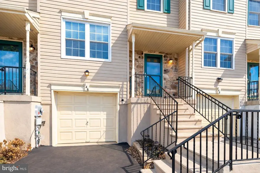 146 Strawberry Ln, Perkasie, PA 18944 - Image #3