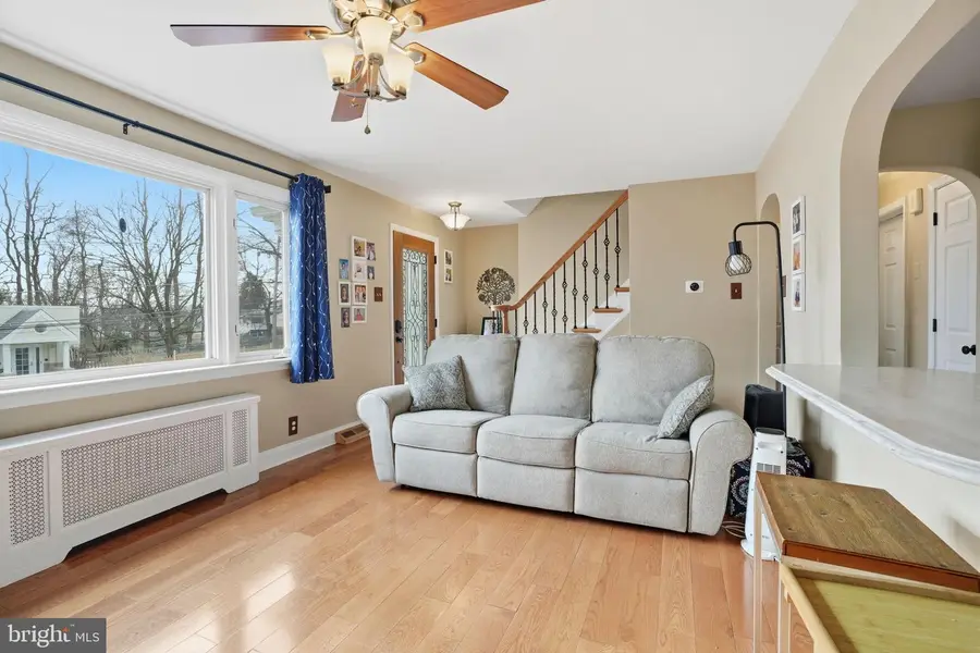 100 Hillcrest Ave, Morrisville, PA 19067 - Image #3