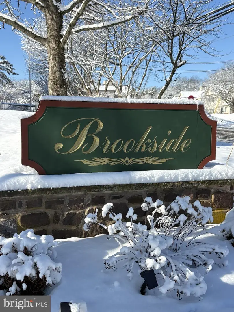 36 Heather Ct, Newtown, PA 18940 - Image #2