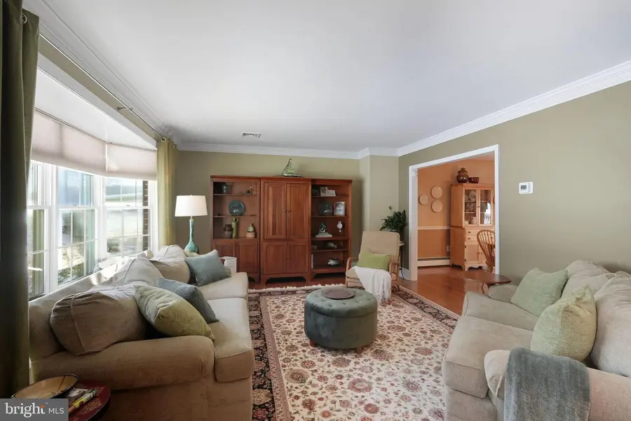 5 Brook Ln, Chalfont, PA 18914 - Image #3