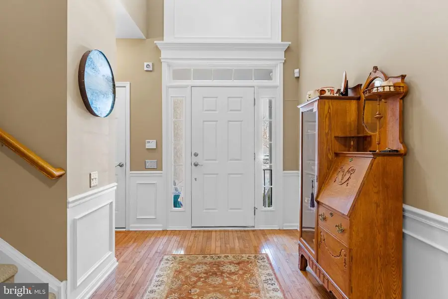 98 Mcconkey Dr, Washington Crossing, PA 18977 - Image #2