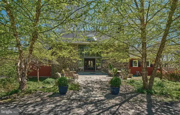 6990 Phillips Mill Rd, NEW HOPE, PA 18938