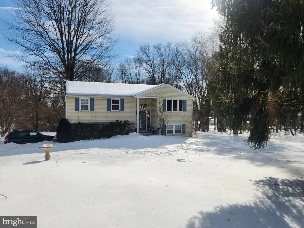 791 Griffiths Rd, Warrington, PA 18976 - #1