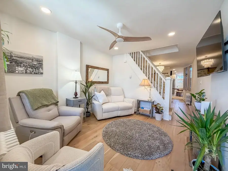 213 New Brook St, Bristol, PA 19007 - Image #3