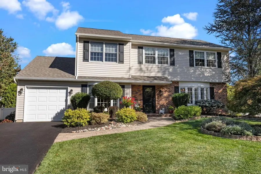 284 Greenview Rd, Yardley, PA 19067 - Image #3