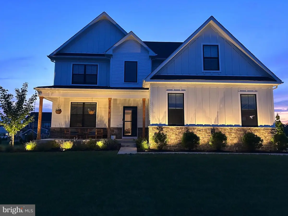 1076 Mariwill Dr, Quakertown, PA 18951 - Image #1