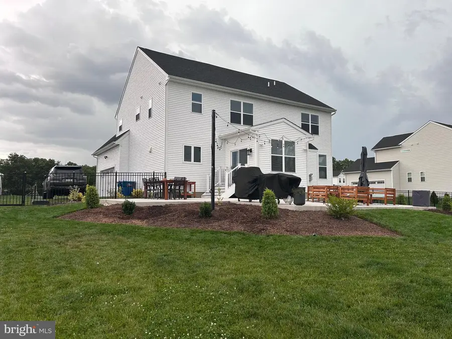 1076 Mariwill Dr, Quakertown, PA 18951 - Image #3