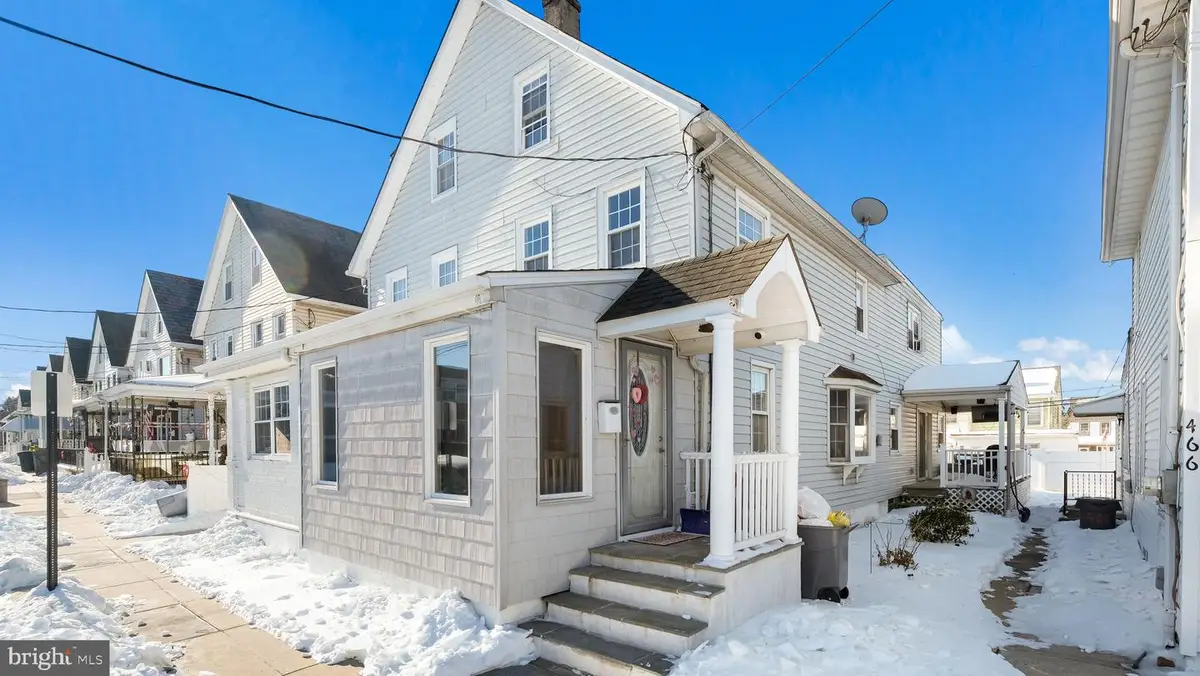 460 Logan St, Bristol, PA 19007 - #1