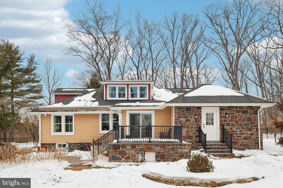 62 Callowhill Rd, Doylestown, PA 18901 - #2