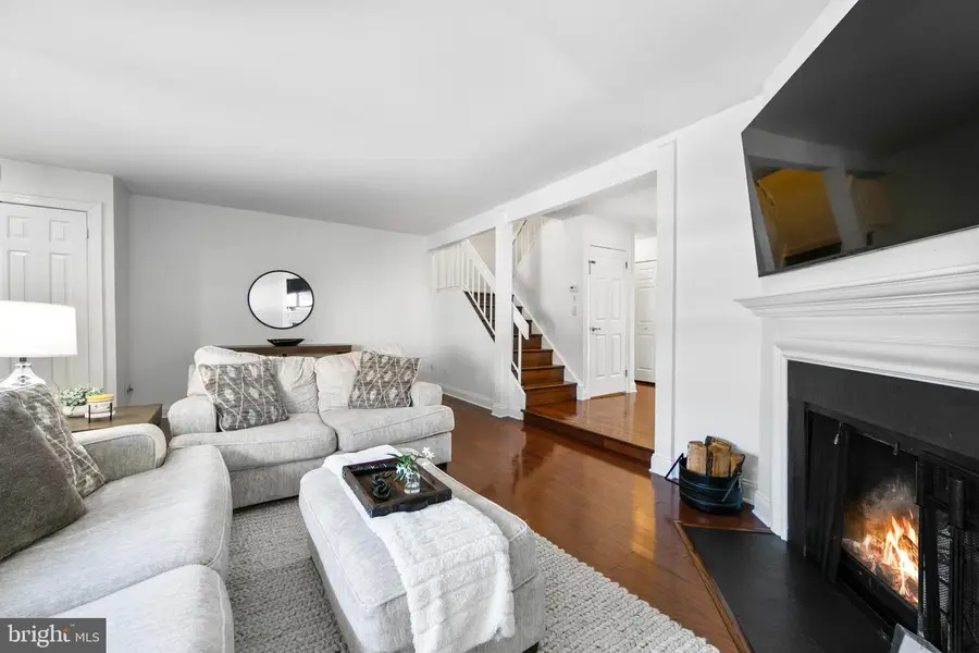 17 Essex Pl, Newtown, PA 18940 - #2