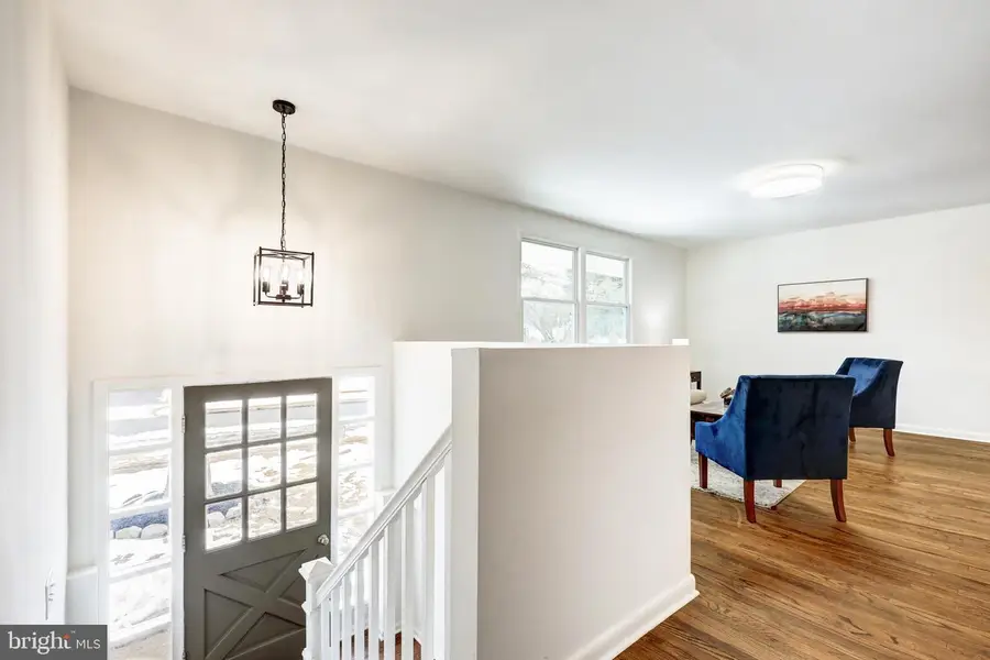 218 Colonial Dr, Warminster, PA 18974 - #2