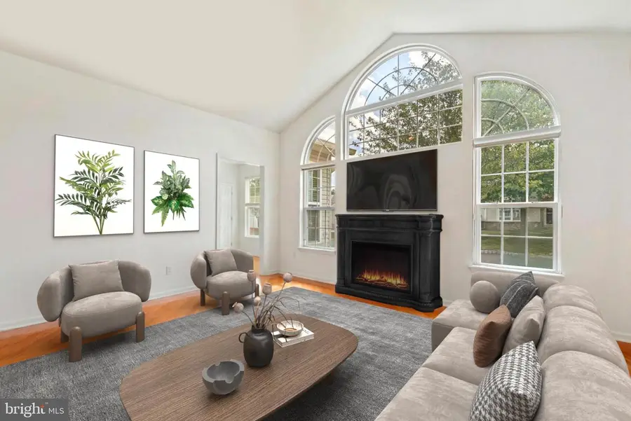 64 Villa Dr, Warminster, PA 18974 - #2