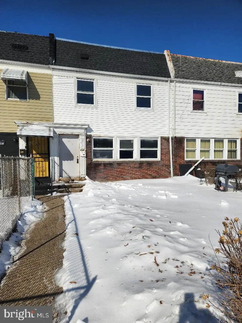 5717 Fleetwing Dr, Levittown, PA 19057 - #1