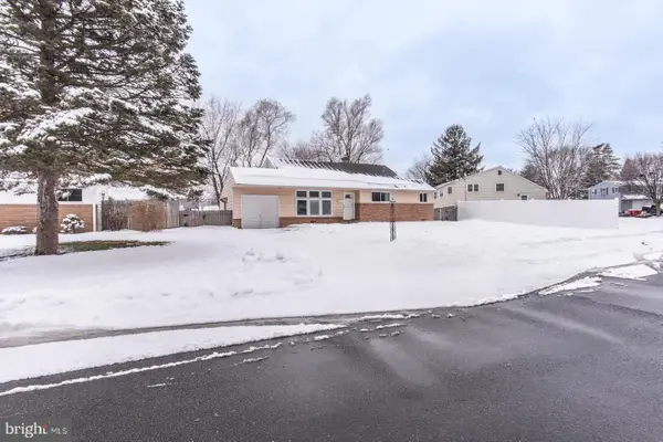 746 Spruce Rd, WARMINSTER, PA 18974