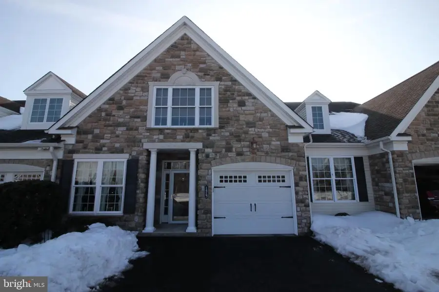175 Reagan Dr, Sellersville, PA 18960 - #2