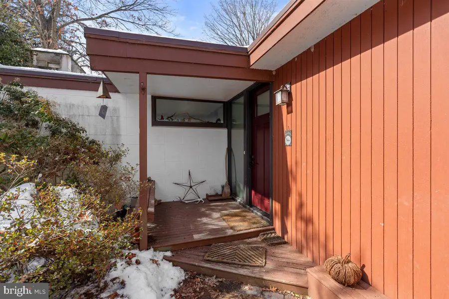 1112 General Saint Claire Rd, Washington Crossing, PA 18977 - #2