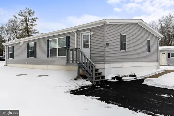 158 Wooded Dr, DOYLESTOWN, PA 18901