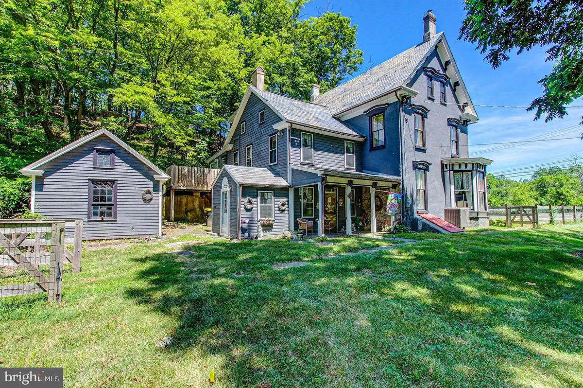 9754 Easton Rd, Kintnersville, PA 18930 - #1