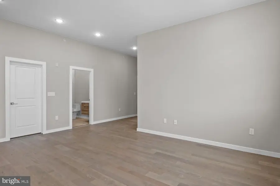 418 Jefferson Ave #9, Bristol, PA 19007 - #2