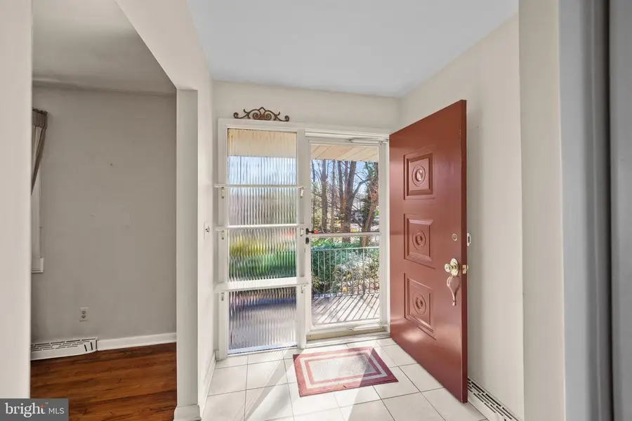 105 Vernon Ln, Yardley, PA 19067 - #2