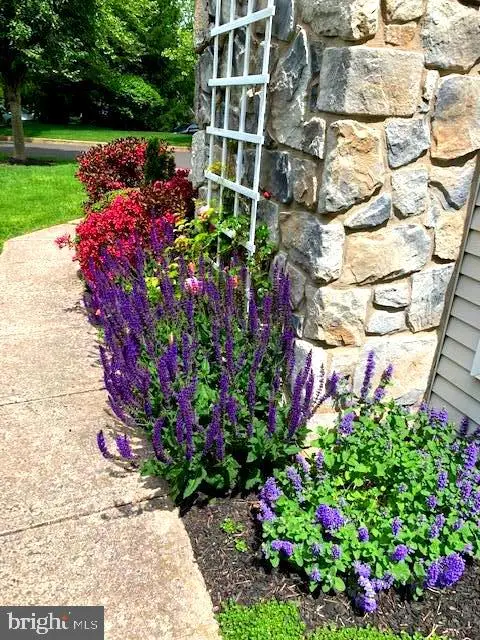 17 Randolph Ct, Newtown, PA 18940 - #3