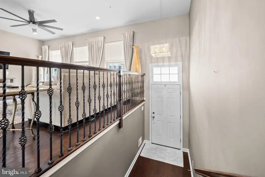 485 Rowan St, Warminster, PA 18974 - #3