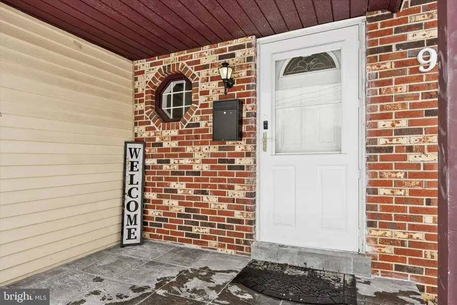 914 Avenue D, Langhorne, PA 19047 - #2