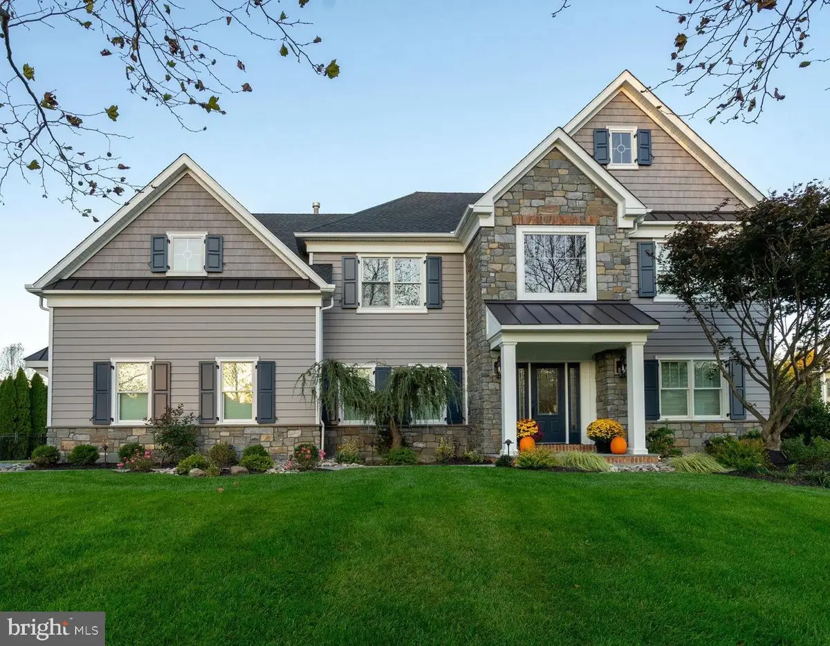 33 Bittersweet Dr, Doylestown, PA 18901 - #1
