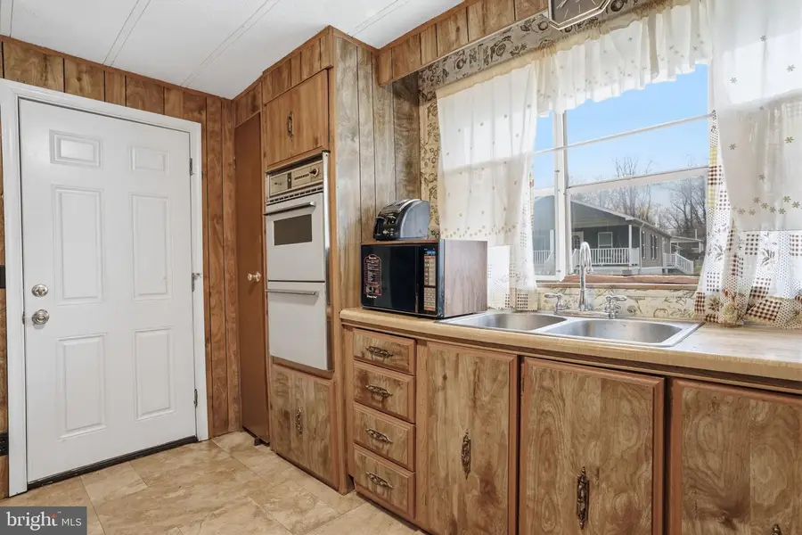 274 Hickory Dr, Doylestown, PA 18901 - #2