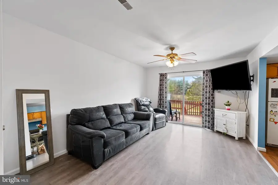 2426 Emerald Ln, Quakertown, PA 18951 - #3