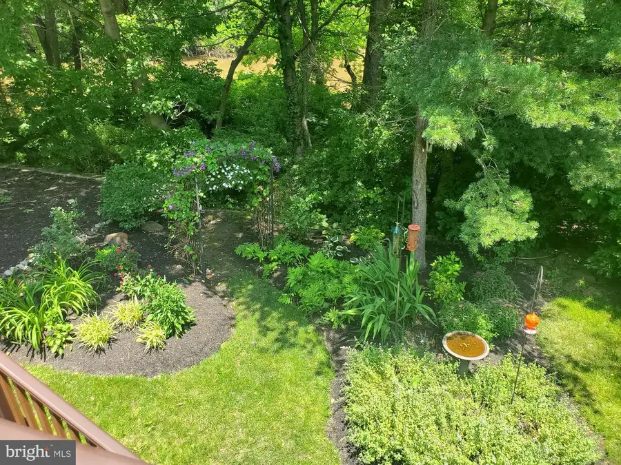 2145 Bromley Cmn, Southampton, PA 18966 - #2