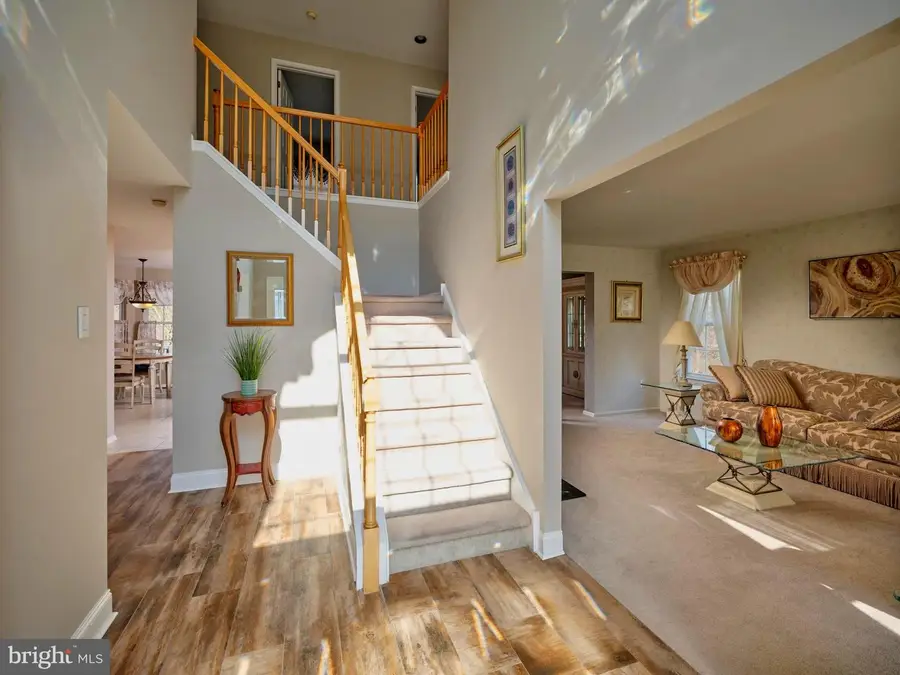 346 Deer Dr, Langhorne, PA 19047 - #2