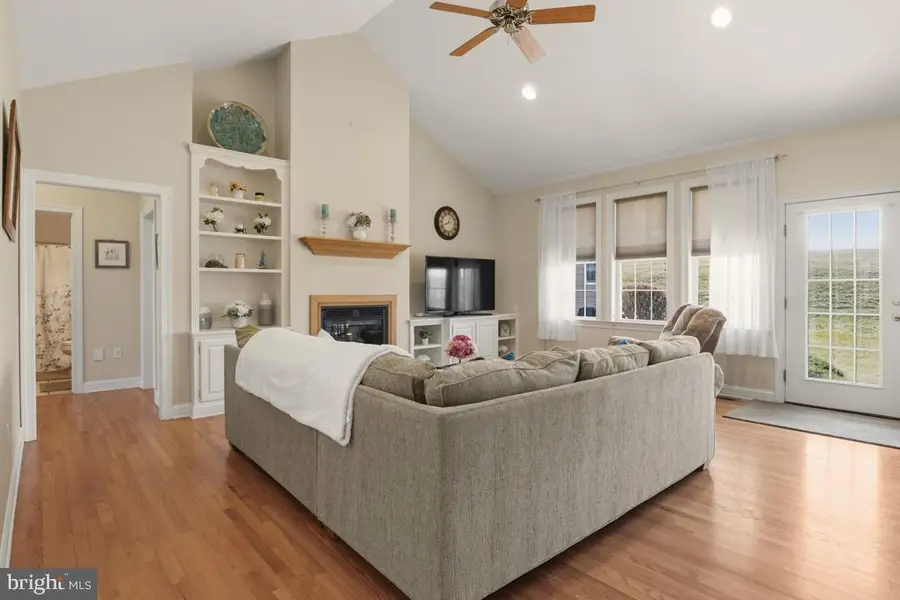 1525 Gateway Dr, Quakertown, PA 18951 - #3