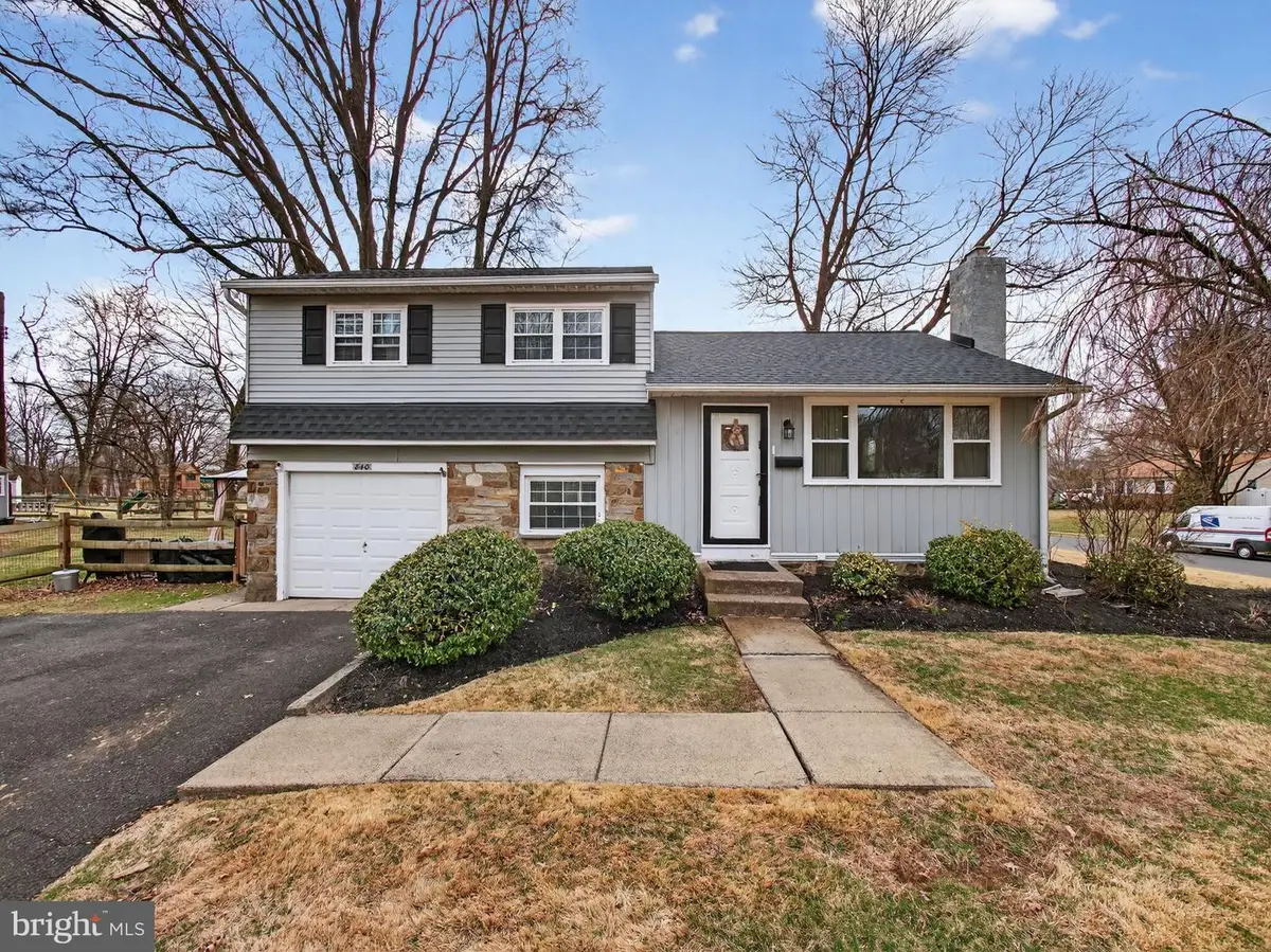 840 Walnut Rd, Warminster, PA 18974 - #1