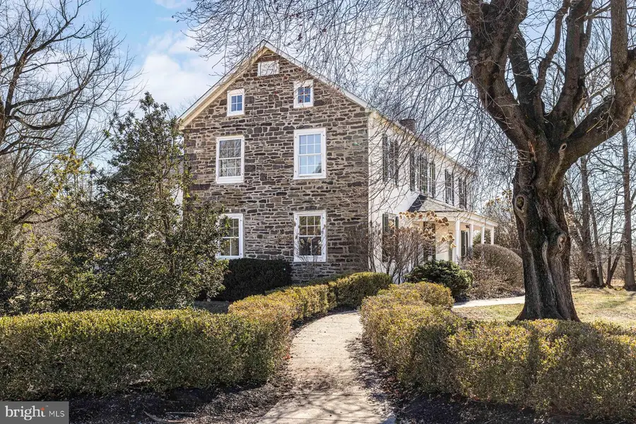 718 Telegraph Rd, Perkasie, PA 18944 - #2